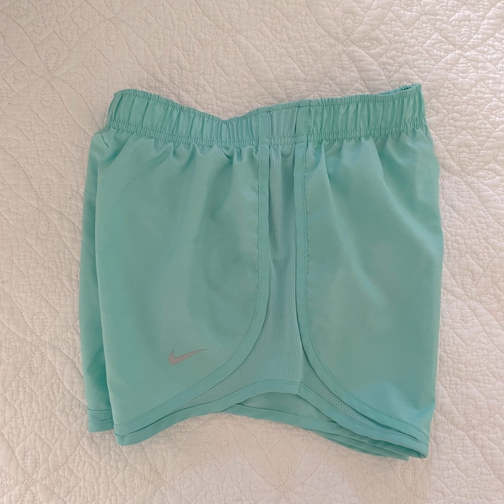 NWOT XS Nike Dry Fit Women’s Running Shorts - Pale Green